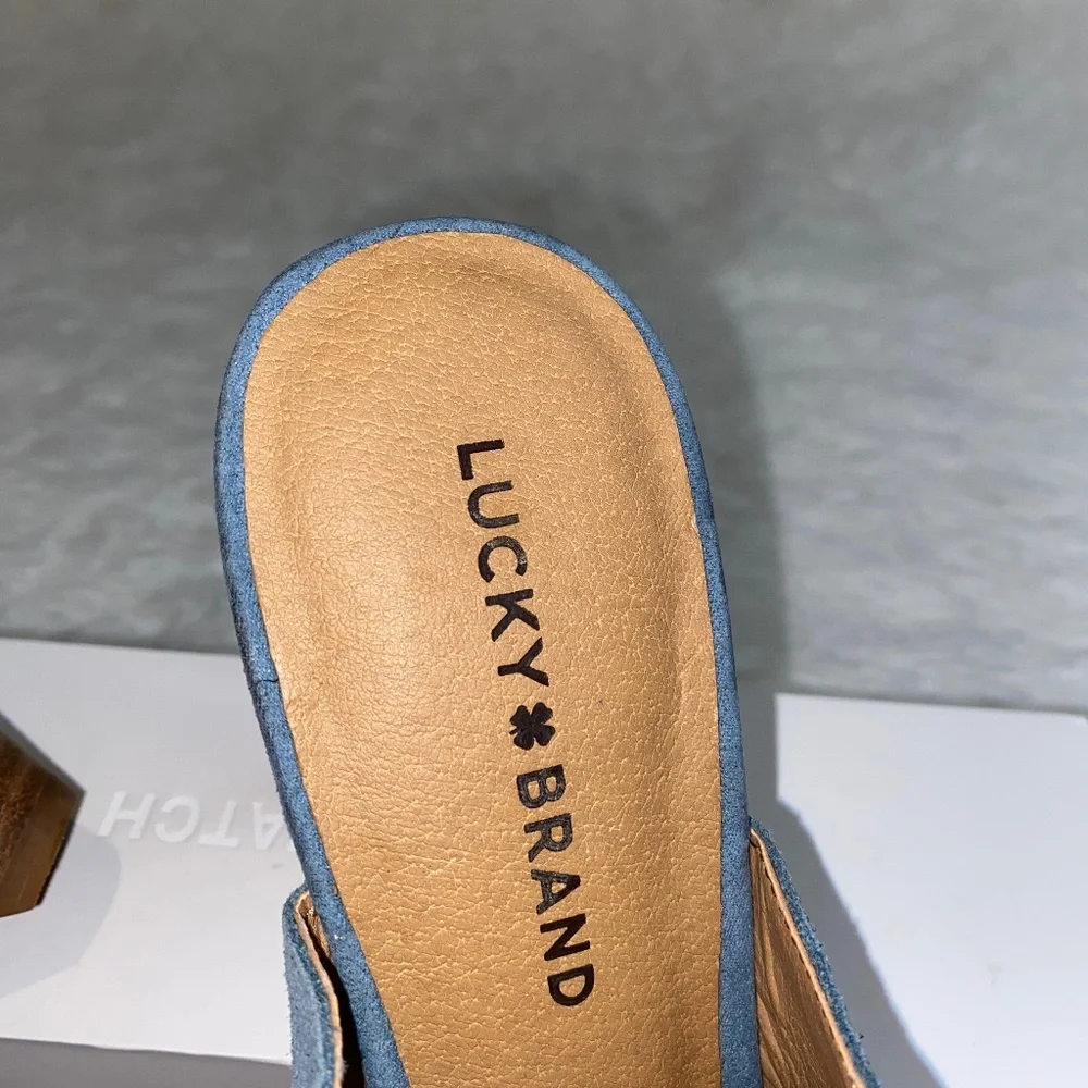 Lucky Brand Chambray Suede embroidered Mules In Excellent Condition 10 - Picture 4 of 6